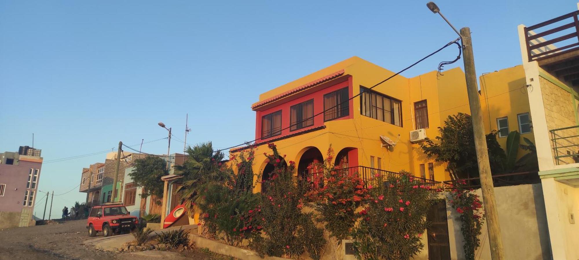 Rose'S Place Mindelo Exterior photo